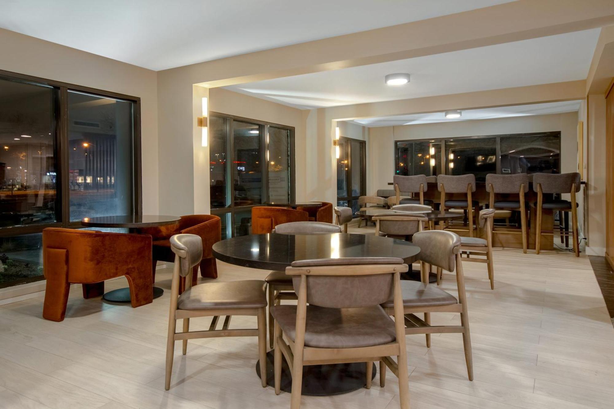 סקאוקוס Best Western Plus Meadowlands מראה חיצוני תמונה