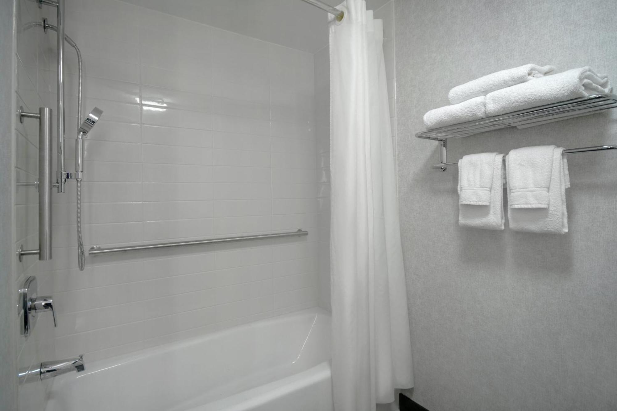 סקאוקוס Best Western Plus Meadowlands מראה חיצוני תמונה
